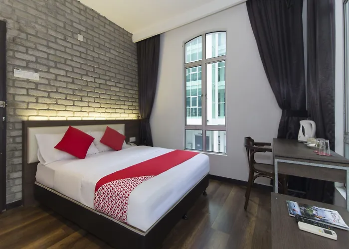 Oyo 127 The Reeds Hotel Kuala Lumpur
